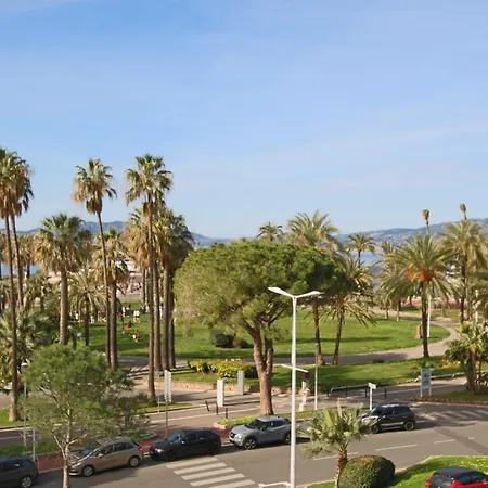 Apartamento Completely Renovated On Bld Croisette, 3 Parental Bedrooms